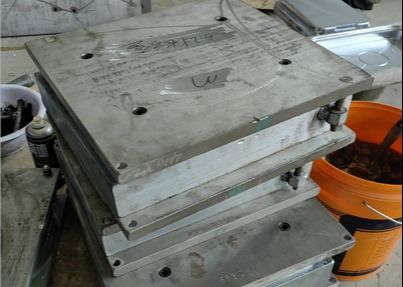 Automatische Melamineaardewerk het Vormen Beschikbare Machineaanpassing