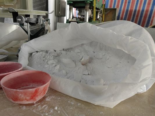 99.8% Dichtheid van de de Grondstoffenc3h6n6 de Industriële Rang 1.625g/cm3 van de zuiverheidsmelamine