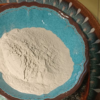 Kleurrijk de Lijmpoeder 99,85% van het Ureumformaldehyde Zuiverheidscyanurotriamide