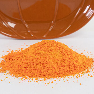 Un Nummer 3077 Melaminekorrels met een asgehalte van 0,03 procent en een vormdruk van 80 tot 140 MPa, ontworpen voor industrieel gebruik